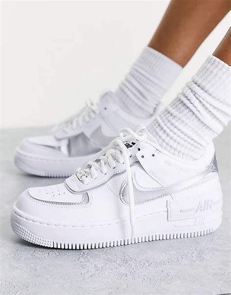 air force 1 mit silbernen nike zeichen|Nike Air Force 1 sale.